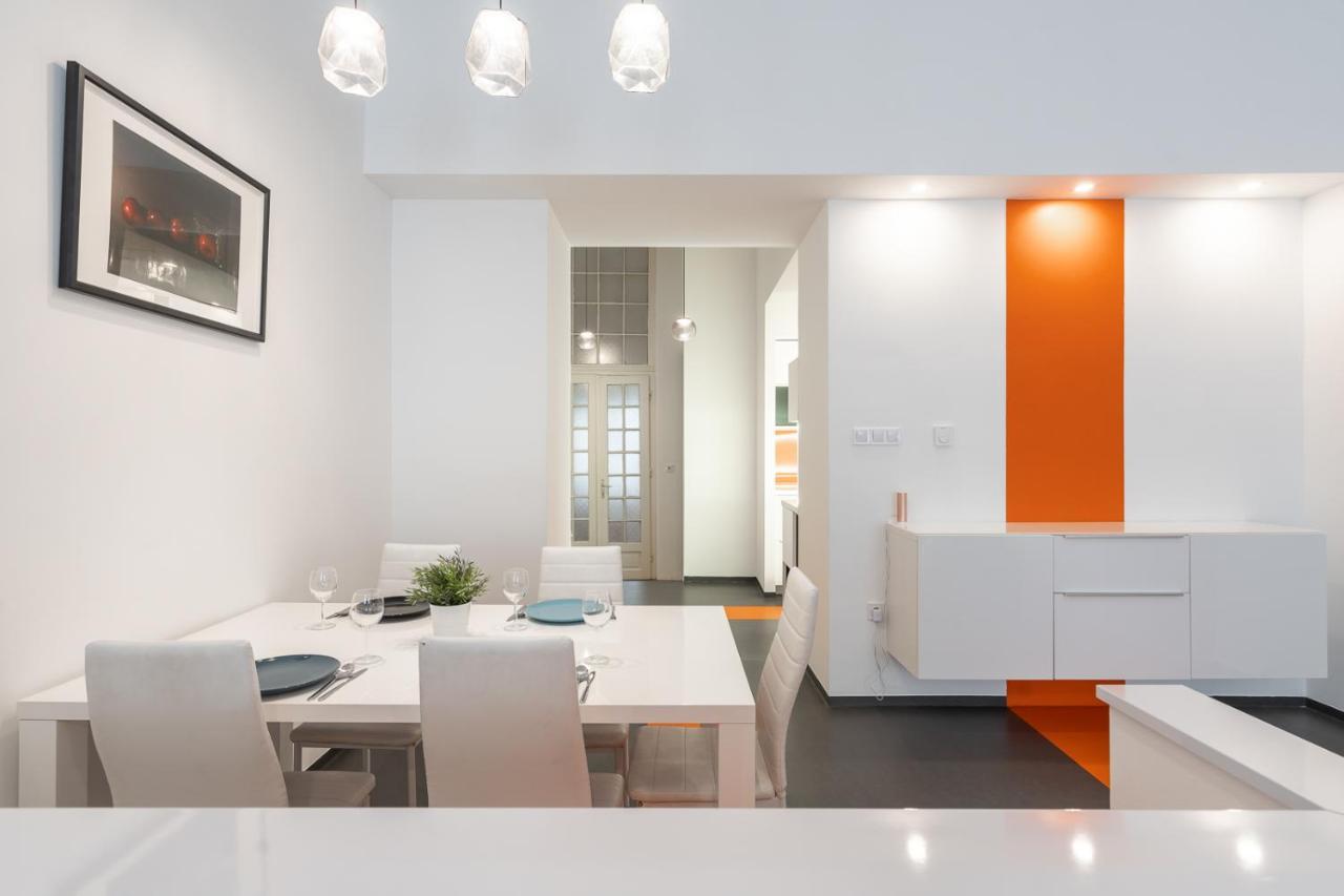 Appartement Bright Two-bedroom By The New York Palace Budapest