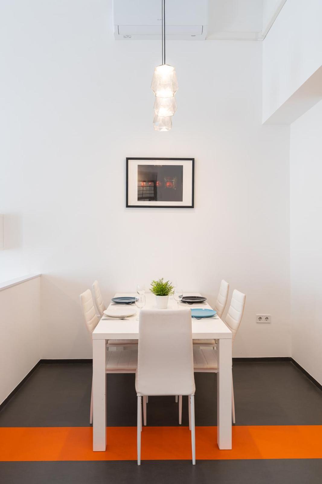 Bright Two-bedroom By The New York Palace Appartement Budapest